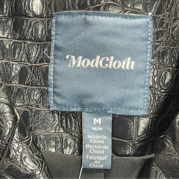 Modcloth Crocodile Rock Moto Jacket MEDIUM - Picture 3 of 13